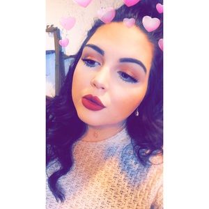 Meet your Posher, Amber